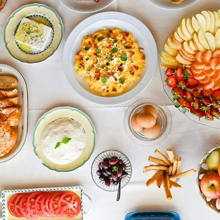 Boutique Bnb Sea Views & Breakfast - Suite 2R Prázdninový dům