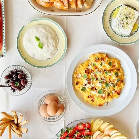 Boutique Bnb Sea Views & Breakfast - Suite 2R